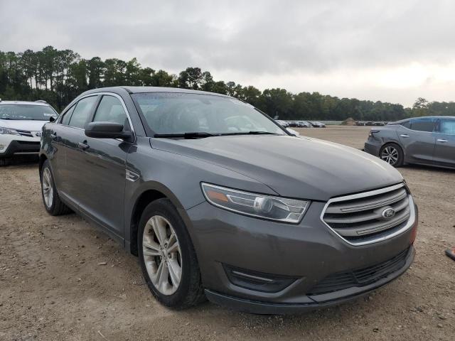 Ford Taurus sel (2015)