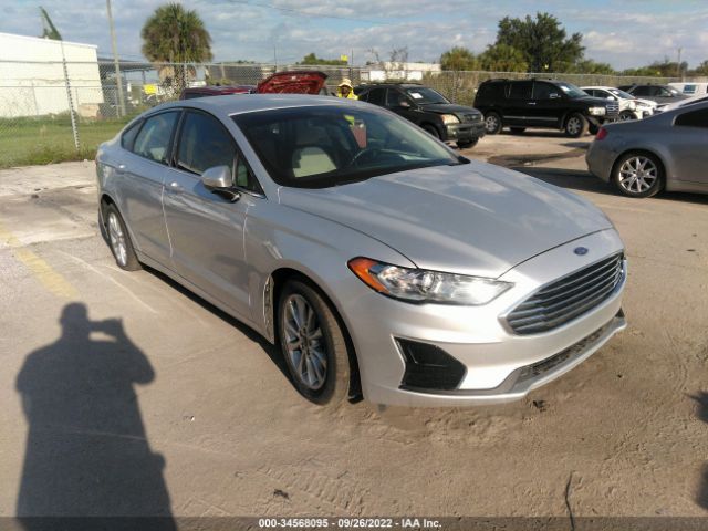 Ford Fusion hybrid (2019)