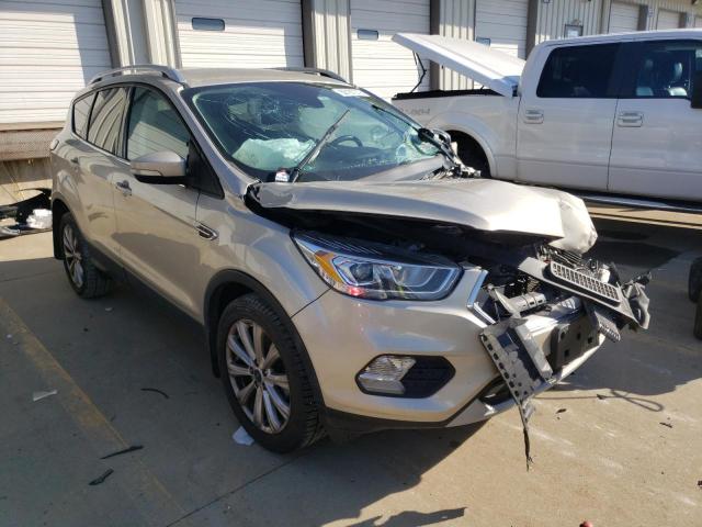 Ford Escape tit (2017)