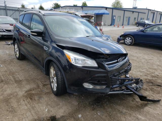 Ford Escape tit (2016)