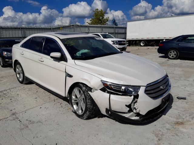 Ford Taurus sel (2015)