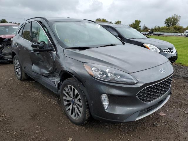Ford Escape tit (2020)