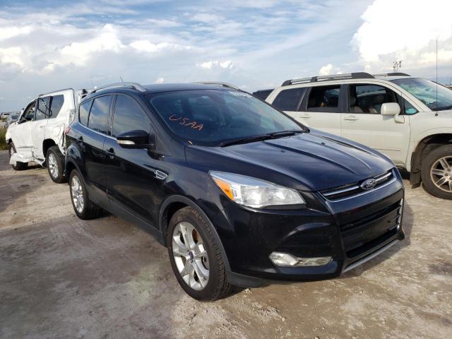 Ford Escape tit (2014)