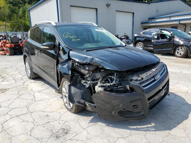 Ford Escape tit (2014)