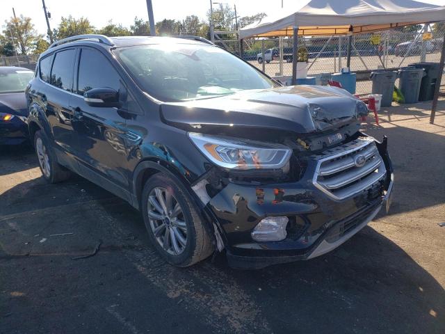Ford Escape tit (2017)