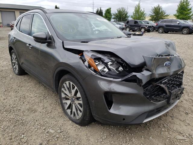Ford Escape tit (2020)