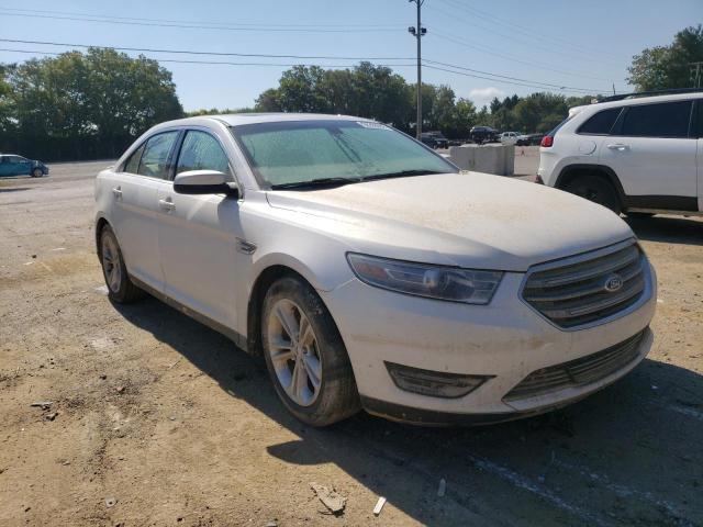 Ford Taurus sel (2014)