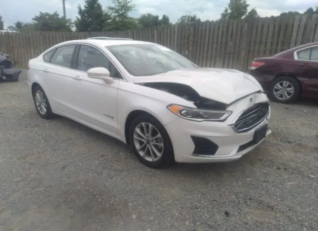 Ford Fusion hybrid (2019)