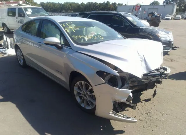 Ford Fusion hybrid (2019)