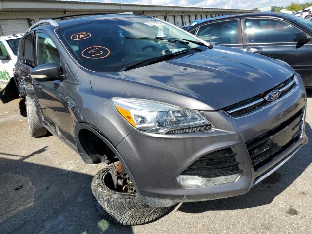 Ford Escape tit (2013)