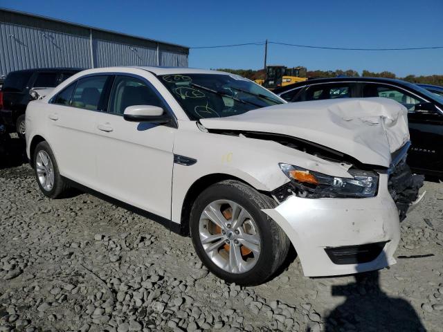 Ford Taurus sel (2017)