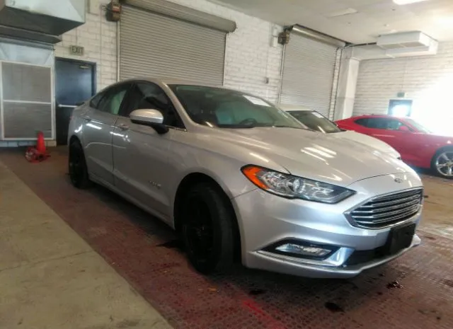 Ford Fusion hybrid (2018)