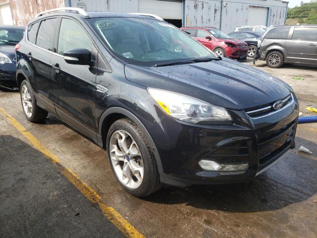 Ford Escape tit (2014)