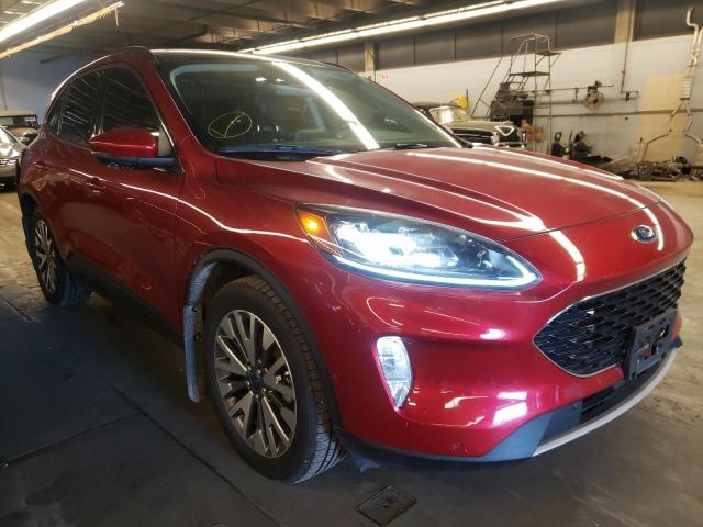 Ford Escape tit (2020)
