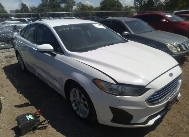 Ford Fusion hybrid (2019)