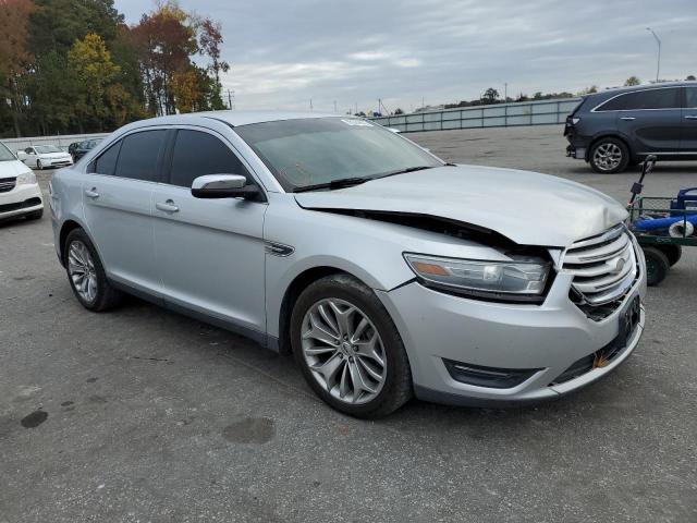 Ford Taurus lim (2013)