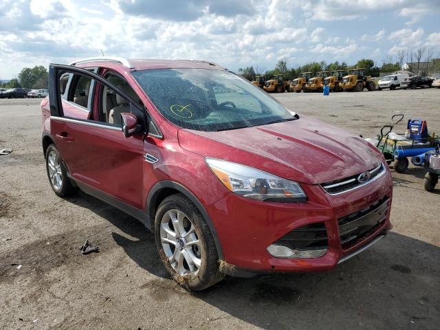 Ford Escape tit (2016)