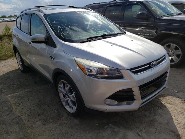 Ford Escape tit (2013)