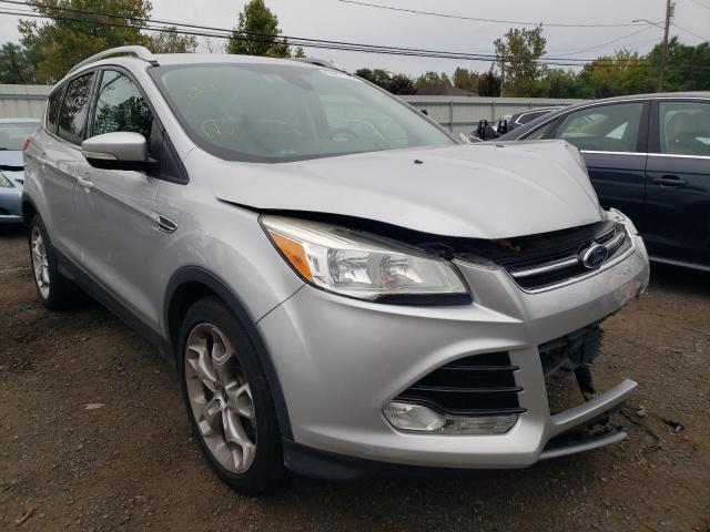 Ford Escape tit (2014)
