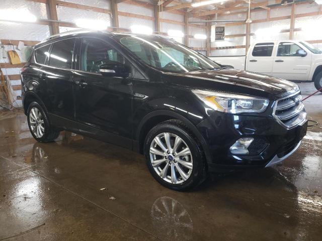 Ford Escape tit (2017)