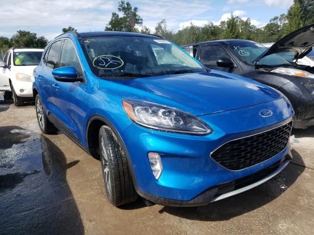 Ford Escape tit (2020)
