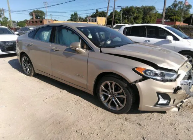 Ford Fusion hybrid (2019)