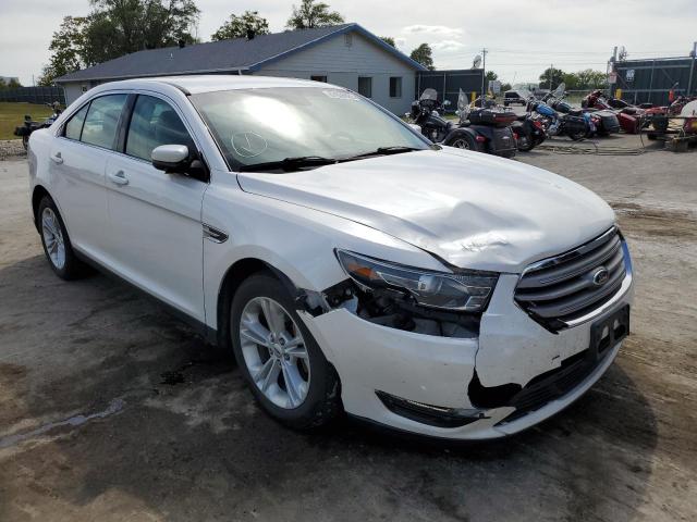 Ford Taurus sel (2015)