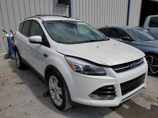 Ford Escape tit (2014)