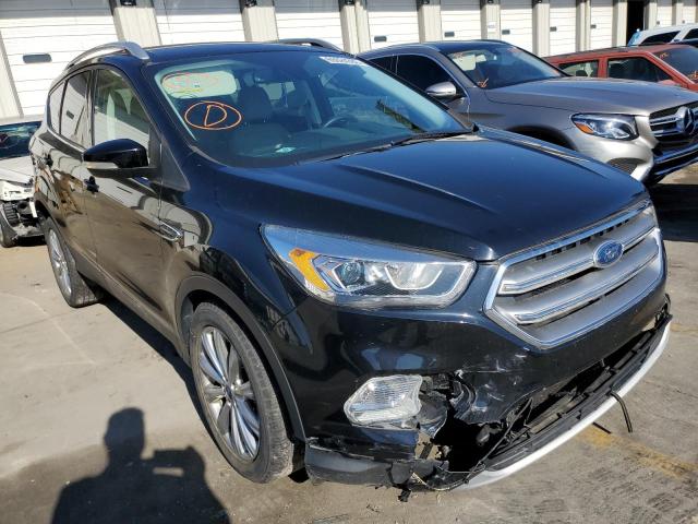 Ford Escape tit (2017)