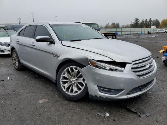 Ford Taurus lim (2015)