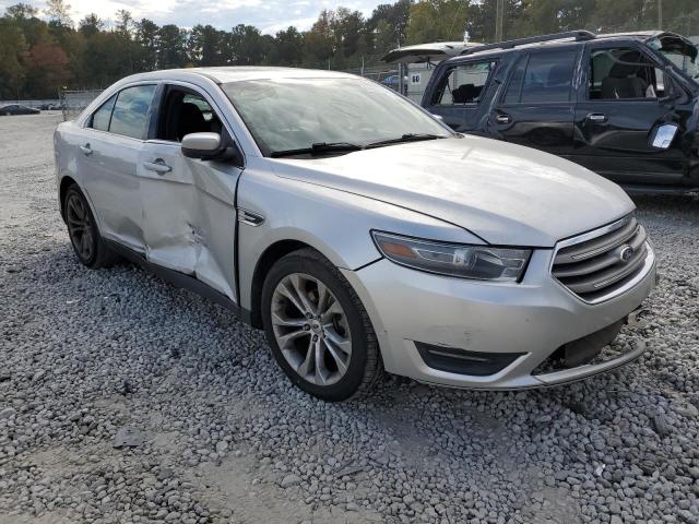 Ford Taurus (2013)