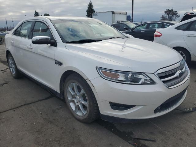 Ford Taurus lim (2011)