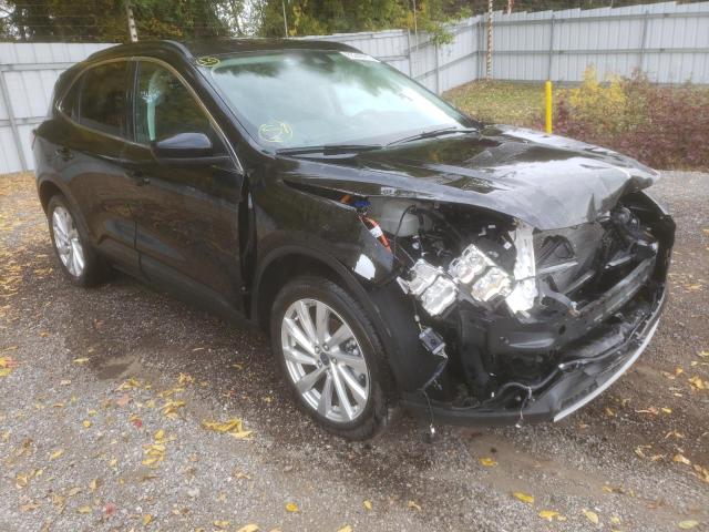 Ford Escape tit (2022)