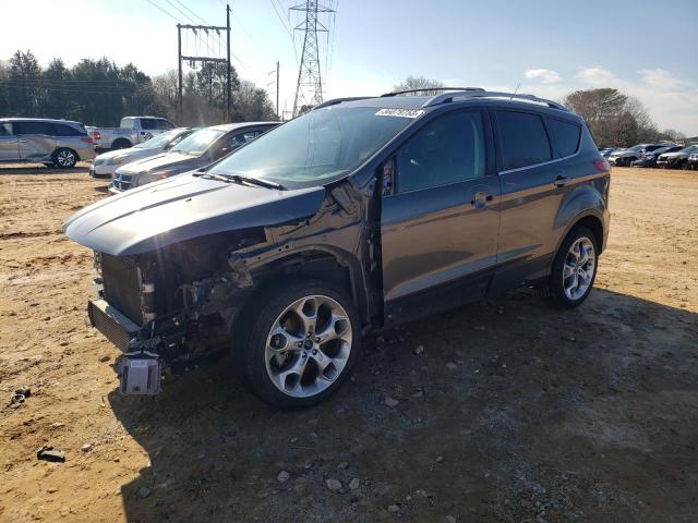Ford Escape tit (2013)