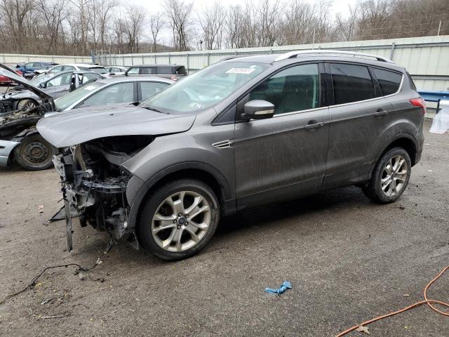 Ford Escape tit (2014)