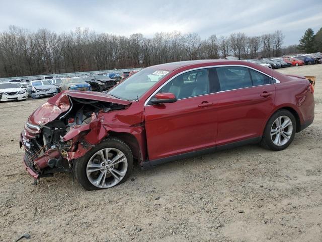 Ford Taurus sel (2015)