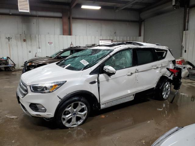 Ford Escape tit (2017)