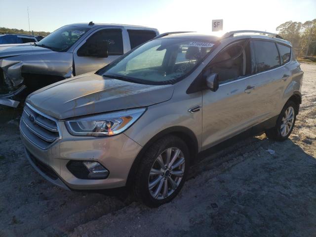 Ford Escape tit (2017)