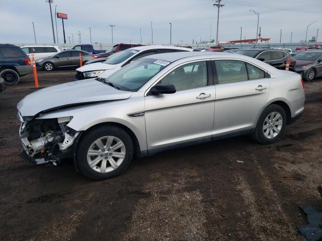 Ford Taurus se (2010)