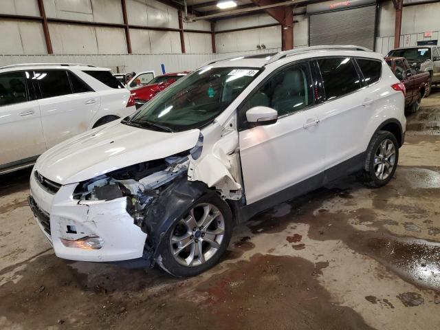 Ford Escape tit (2014)