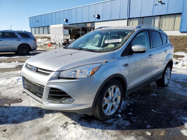 Ford Escape tit (2015)