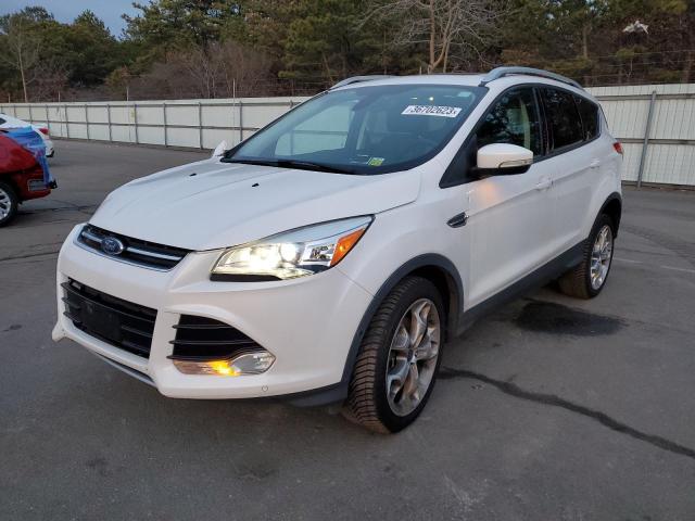 Ford Escape tit (2016)