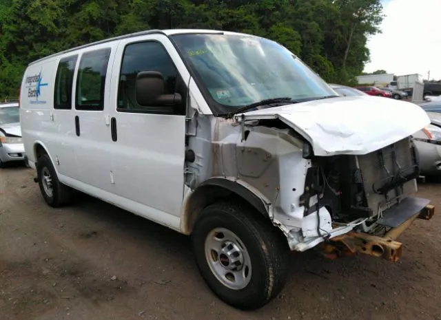 Gmc Savana cargo van (2015)