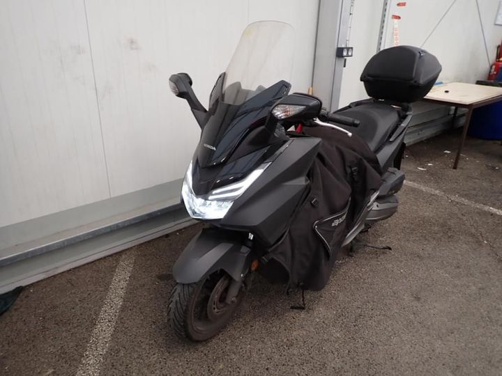 Honda Forza (2017)