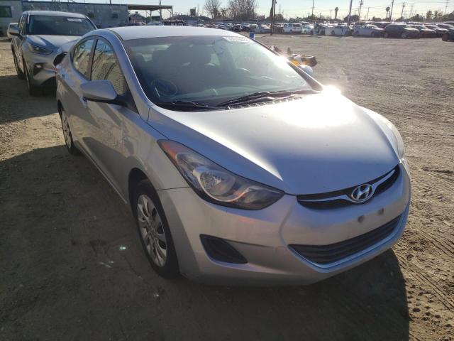 Hyundai Elantra gl (2012)
