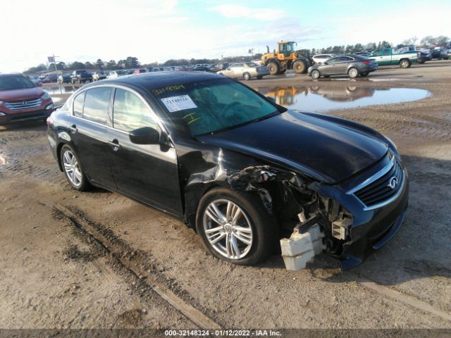 Infiniti G37 sedan (2013)