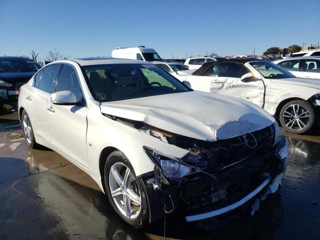 Infiniti Q50 base (2015)