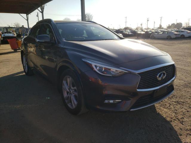 Infiniti Qx30 base (2018)