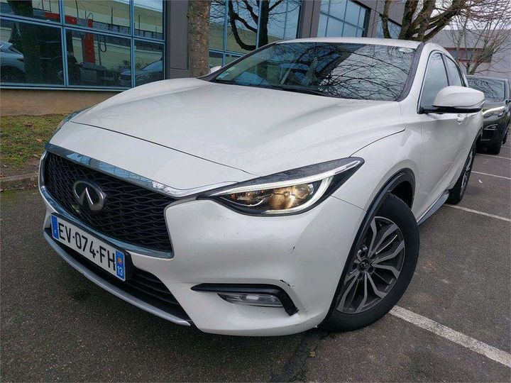 Infiniti Q30 (2018)
