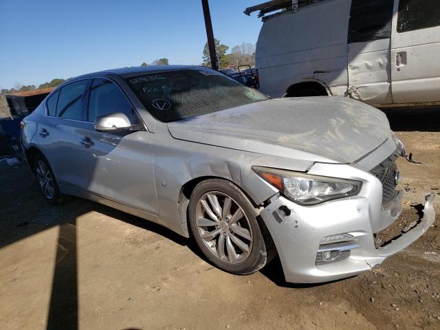 Infiniti Q50 base (2014)